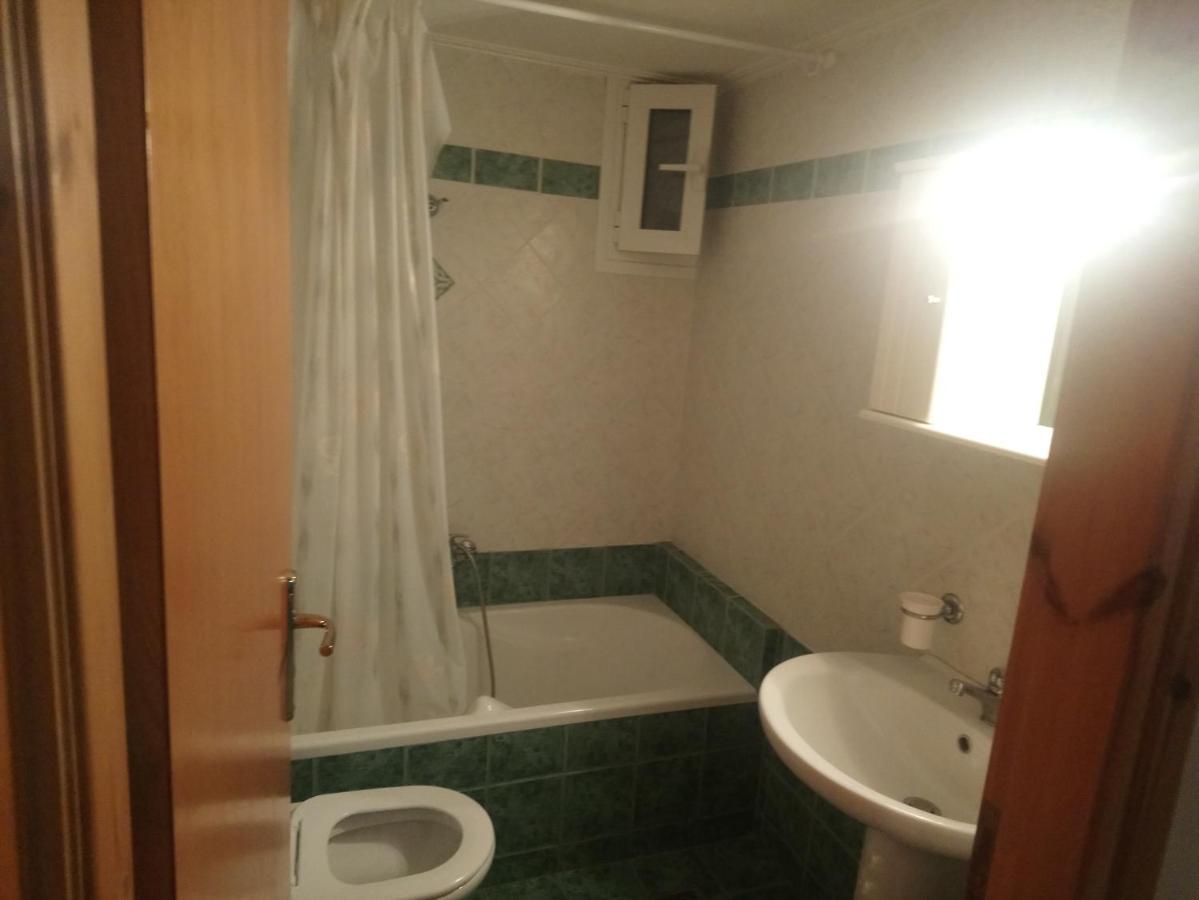 ολγα Apartment Kolonion